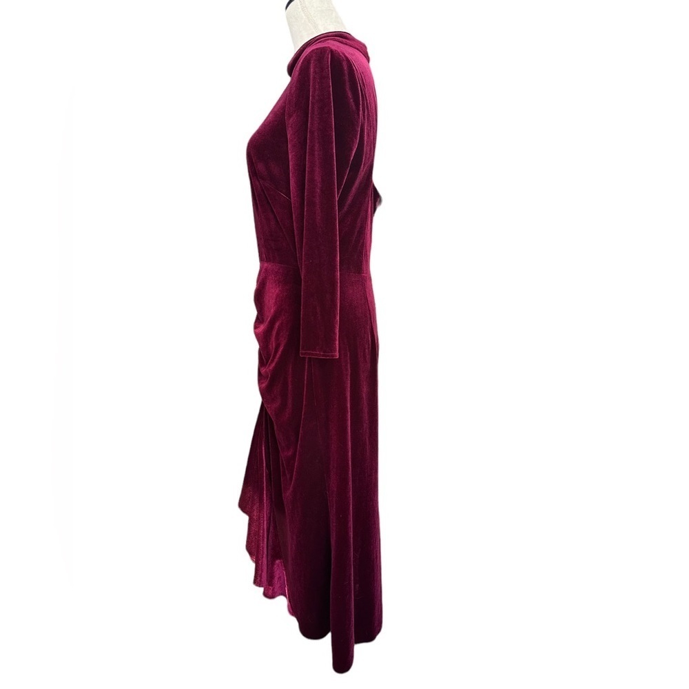 Eliza J midi ruched high collar open back burgundy velvet dress - Picture 4 of 8